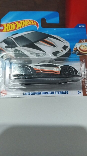 Hot wheels lamborghini 