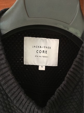 s Beden siyah Renk Jack and jones marka kazak. Markanın kadın giyimi olmadığından k