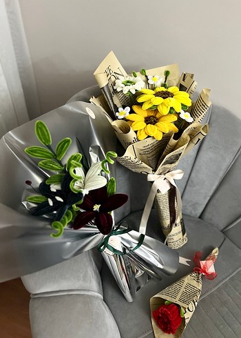 Gazete Kağıdında Ayçiçek Buketi. Açıklamaya bak - Görsel 3