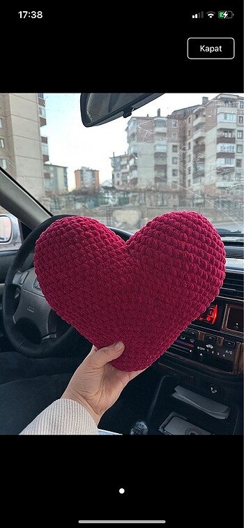 Örgü kalp yastık