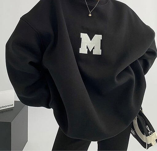 Zara sweat