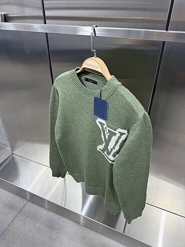 Louis Vuitton Kazak