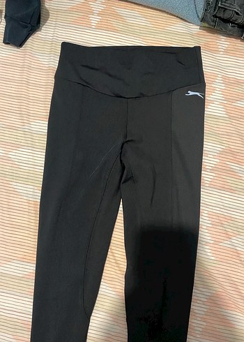 siyah bilekleri Yırtmaçlı Siyah tayt - Görsel 2