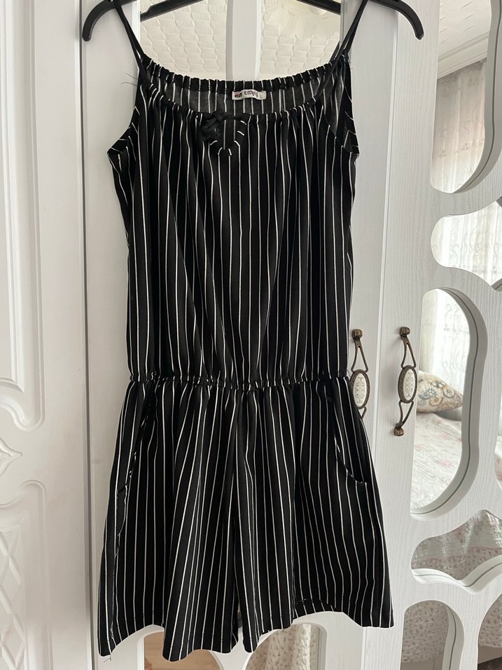 Kadın Siyah Çizgili Mini Tulum - Görsel 2