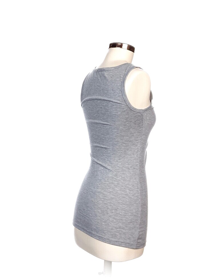 Tommy Hilfiger T-shirt %70 İndirimli. - Görsel 2