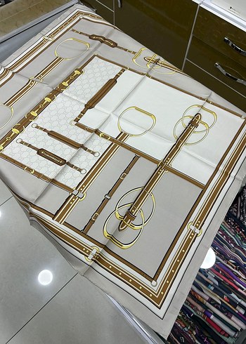 Gucci desen a kalite twillipek eşarp - Görsel 2