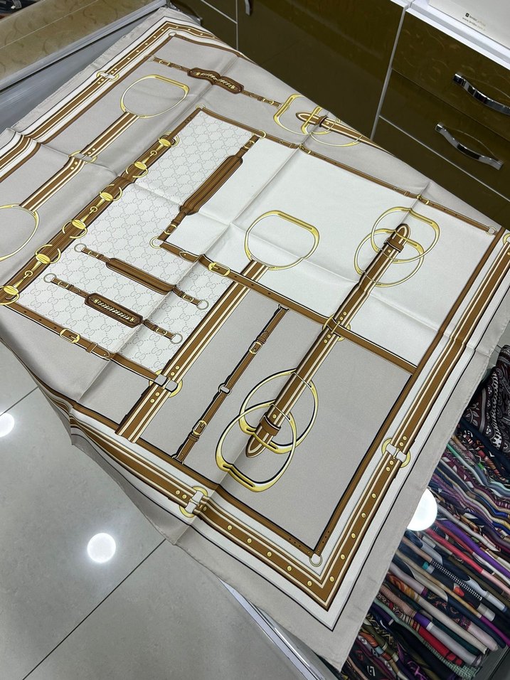 Gucci desen a kalite twillipek eşarp - Görsel 2