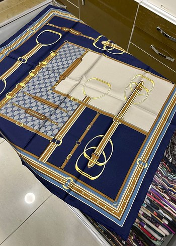 Parlak Mavi İpek Kadın eşarp - Görsel 2