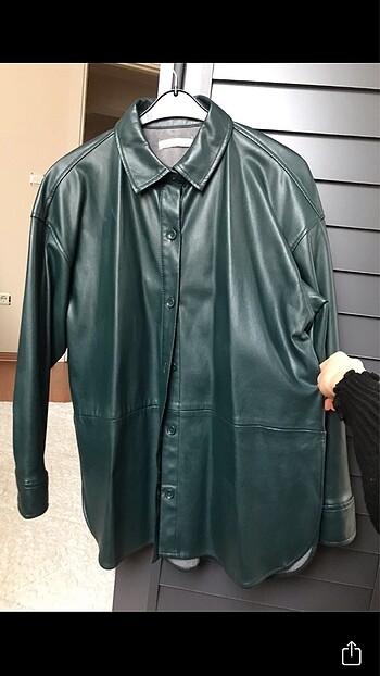 Pull&Bear kadın deri ceket-gömlek