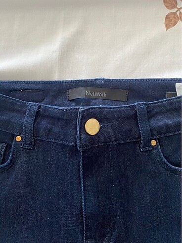 Network skinny jean