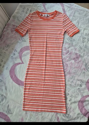 Çizgili Midi Kısa Kollu Elbise - Görsel 2