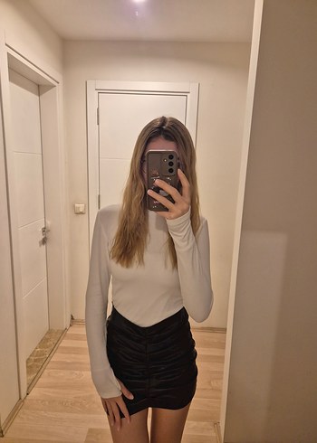 Siyah Mini Deri Etek - Görsel 2