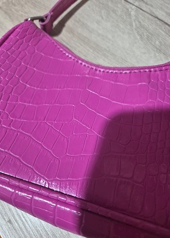 Pembe Deri Kadın Omuz Çantası - Görsel 4