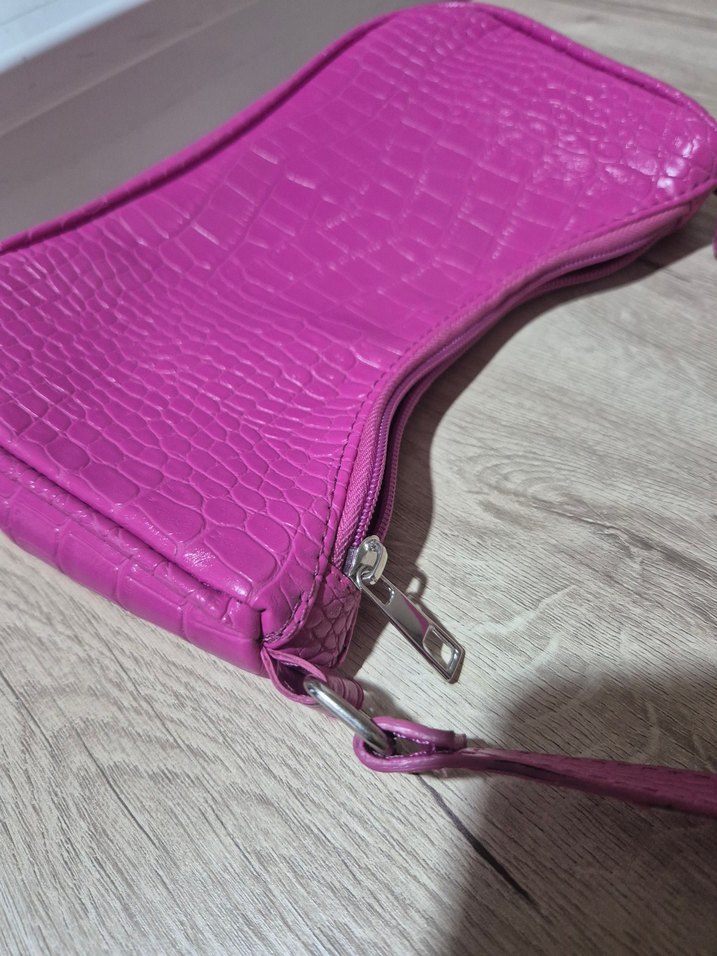 Pembe Deri Kadın Omuz Çantası - Görsel 2