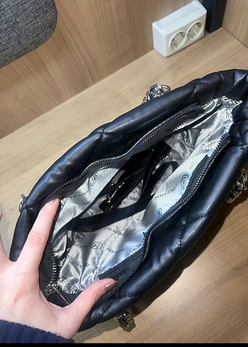 Zincir Detaylı Siyah Deri Kadın Çanta - Görsel 5