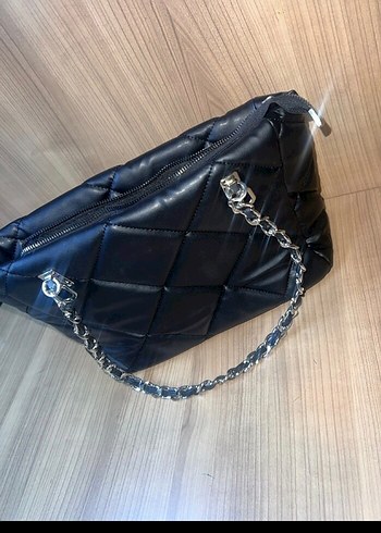 Zincir Detaylı Siyah Deri Kadın Çanta - Görsel 8