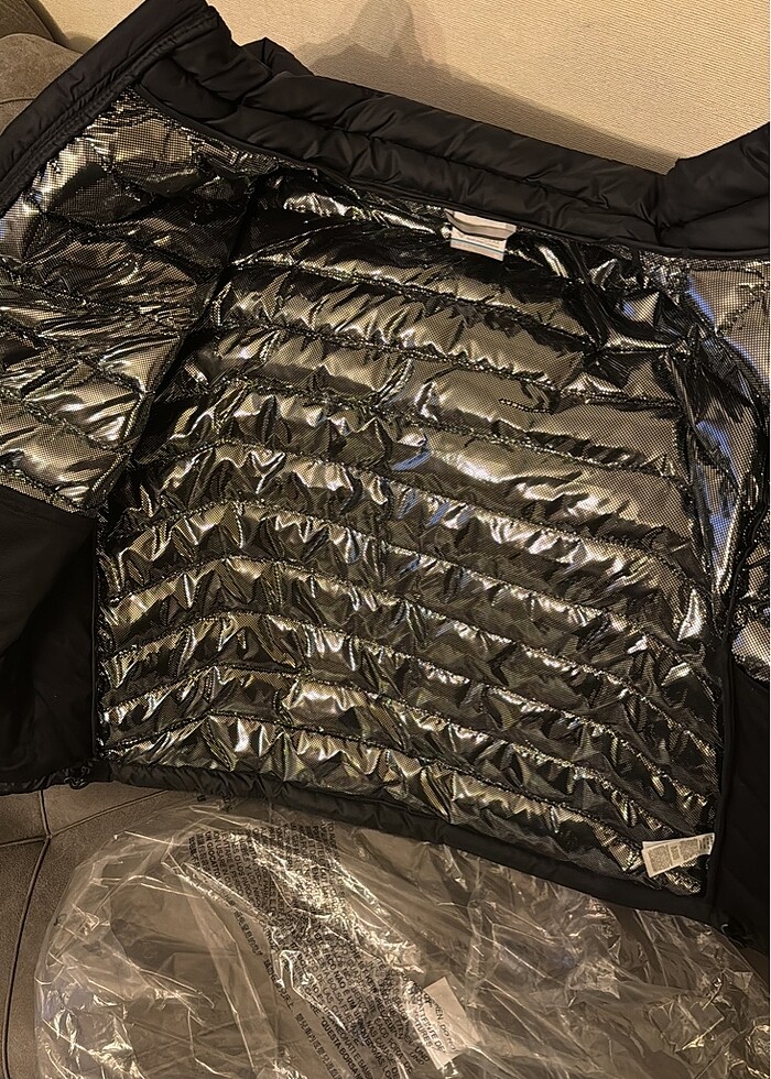 Columbia powder lite ısı yalıtımlı mont - Görsel 4