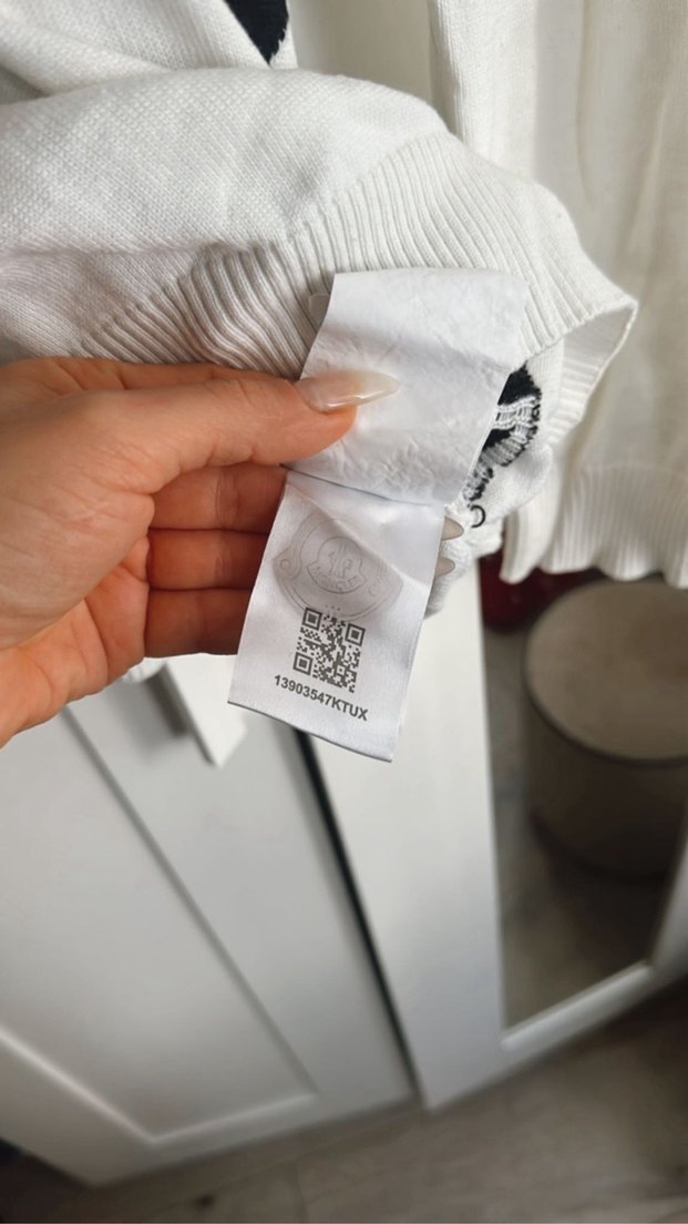 Kadın Beyaz Oversize Pamuklu Sweatshirt - Görsel 4