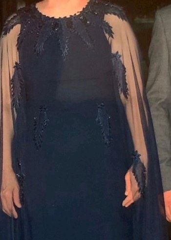 Siyah Nakışlı Uzun Gotik Abiye Elbise - Görsel 2