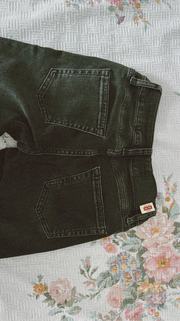 Düğmeli Siyah Batik Desenli Kadın Kot Pantolon - Görsel 3