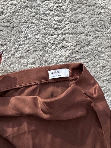 m Beden kahverengi Renk Bershka Saten Etek