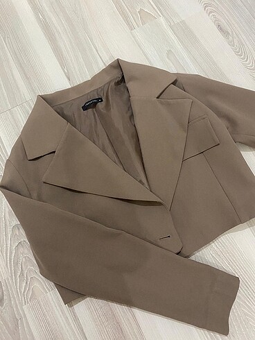 Kısa blazer ceket