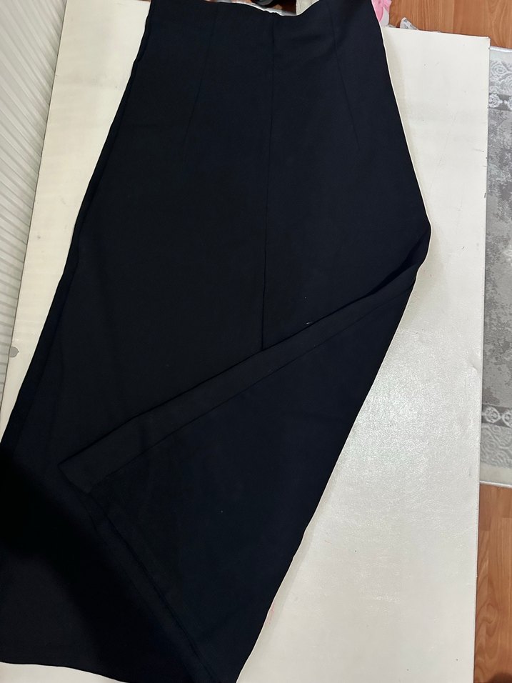 siyah kloş etek - Görsel 2