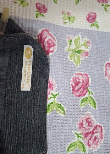 Gri Desenli Yırtmaçlı Kadın Kalem Etek - Görsel 4