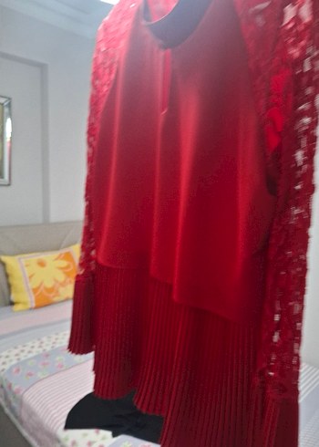 kurmızı Dantel Detaylı Uzun Kollu Bluz - Görsel 4