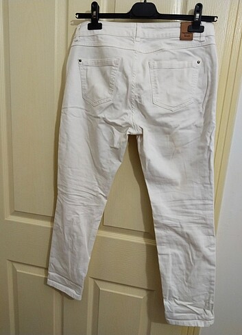 28 Beden beyaz Renk ML12 Jean pantolon