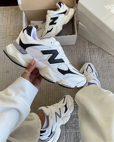 38 Beden New balance 9060 white black