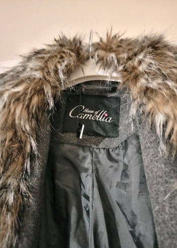 Kürk Yakalı Gri Kaban - Görsel 4