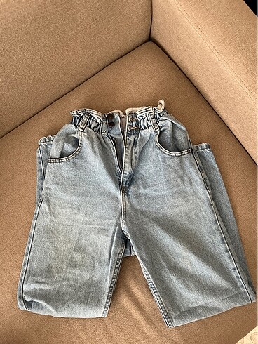 Jean mom