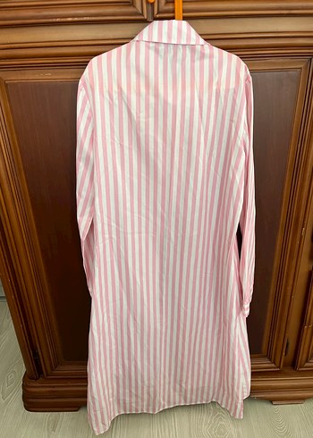 Düğmeli Uzun Kollu Pembe Çizgili Kadın Gömlek - Görsel 3