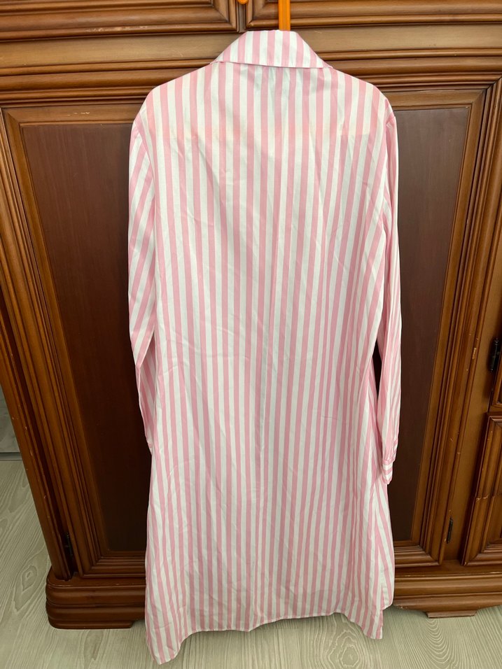 Düğmeli Uzun Kollu Pembe Çizgili Kadın Gömlek - Görsel 3