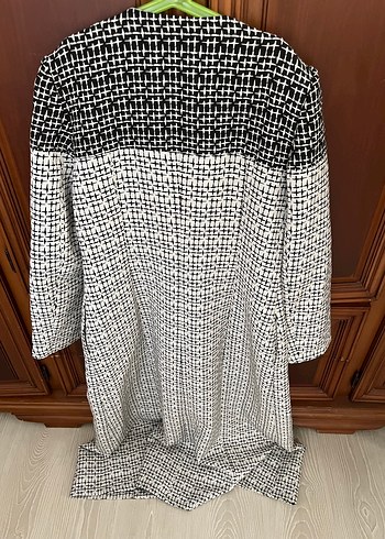 Düğmeli Gri Desenli Kadın Uzun Kaban - Görsel 2