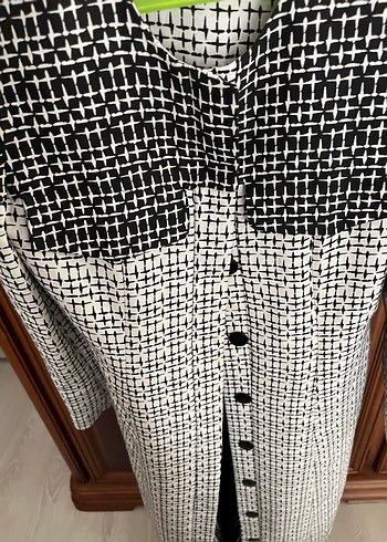 Düğmeli Gri Desenli Kadın Uzun Kaban - Görsel 5