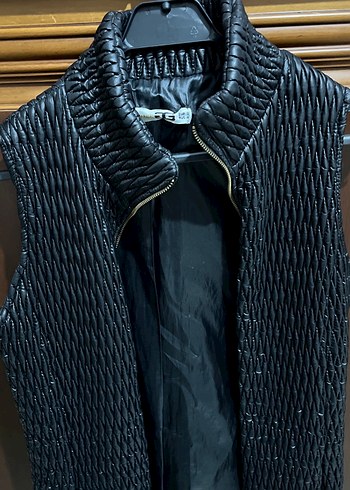 Kadın Siyah Deri Yılan Desenli Uzun Yelek - Görsel 2