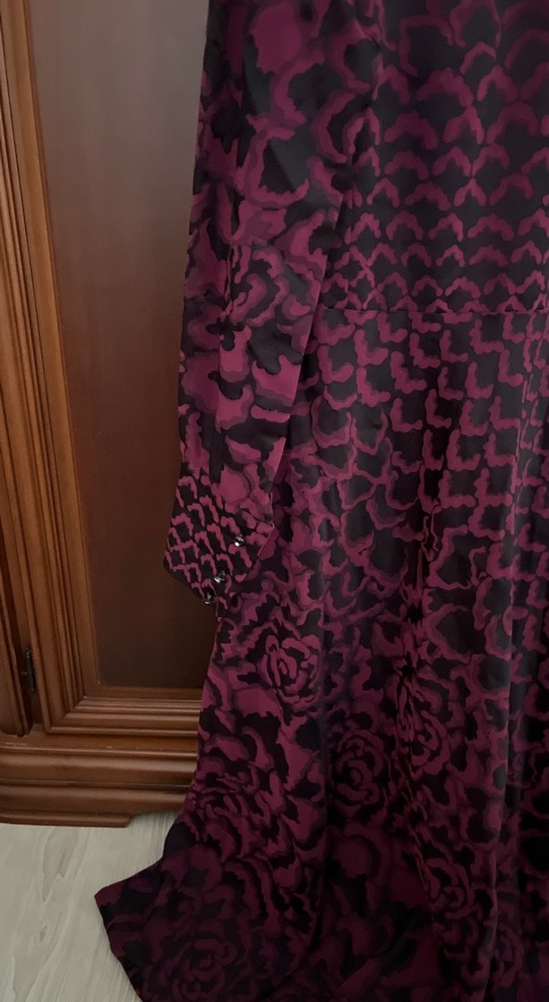 Mor Desenli Uzun Kollu elbise - Görsel 3