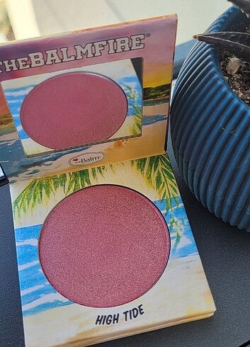 The Balm The Balm Balmfire Allık