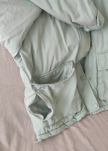 LC Waikiki mint yeşili Kapüşonlu fermuarlı ve çıtçıtlı Kadın Kışlık Mont