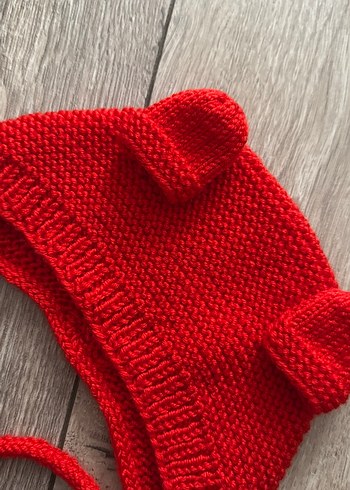 1-2 Yaş, 19 cm Beden Kırmızı Örgü Bebek Bere Kulaklı