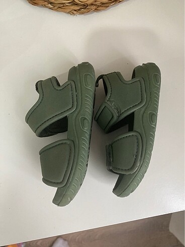 H&M Bebek sandalet