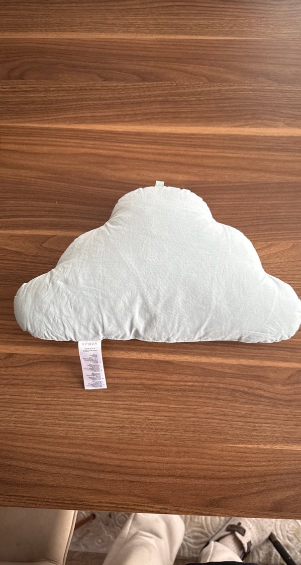 Pamuklu Bulut Şeklinde Çocuk Yastığı - Görsel 2