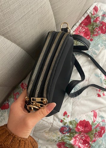 Zara Siyah Deri Fermuarlı Kadın Çanta - Görsel 2