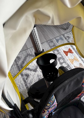 Sarı Kaplamalı Üç Tekerlekli Bisiklet - Görsel 4