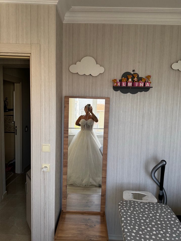 Straplez A Kesim Modern Klasik Gelinlik - Görsel 5