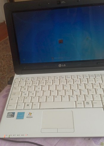 Lg Beyaz LG Dizüstü Bilgisayar