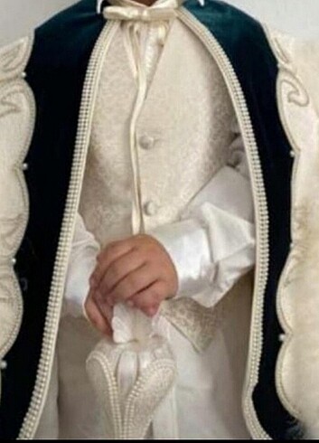 Sünnet elbisesi