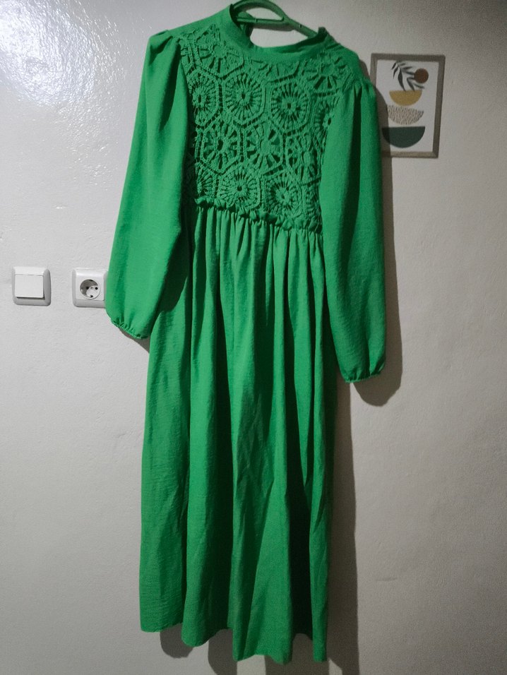 Yeşil Dantel Detaylı Bohem Uzun Elbise - Görsel 2